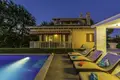 Casa 5 habitaciones 400 m² Grad Labin, Croacia