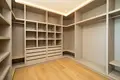 4-Schlafzimmer-Villa 430 m² Estepona, Spanien