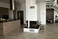 Mieszkanie 3 pokoi 290 m² Jermasoja, Cypr