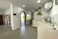 Haus 4 Schlafzimmer 273 m² Dos Hermanas, Spanien