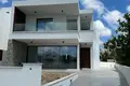 4-Schlafzimmer-Villa 275 m² Geroskipou, Zypern