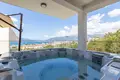 Villa 8 rooms 400 m² in Tivat, Montenegro