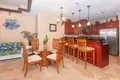 Кондо 1 спальня 74 м² West Bay, Гондурас