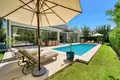 4 bedroom house 294 m² Estepona, Spain
