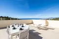 2-Schlafzimmer-Penthouse  Marbella, Spanien