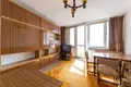 2 bedroom apartment 60 m² Warsaw, Poland