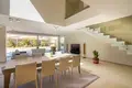 Villa de tres dormitorios 210 m² Alfaz del Pi, Španjolska