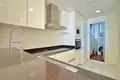 2 bedroom penthouse 175 m² Torrevieja, Spain