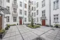 Commercial property 78 m² in Warsaw, Poland