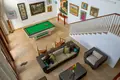 Villa de tres dormitorios 550 m² Belumbang, Indonesia
