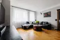 3 bedroom apartment 94 m² Warsaw, Poland