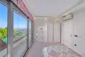 5 bedroom apartment 300 m² Alanya, Turkey