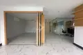 Propiedad comercial 2 habitaciones 100 m² en Sangkat Boeung Kak Ti Muoy, Camboya