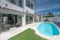 Haus 3 Schlafzimmer 251 m² Dos Hermanas, Spanien