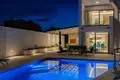 Вилла 4 спальни 340 м² Супетар, Хорватия