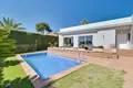 Villa de 4 dormitorios 224 m² Canyelles, Španjolska