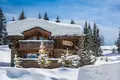 Chalet 4 chambres  en Courchevel, France