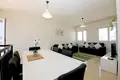Wohnung 2 Schlafzimmer 214 m² Dos Hermanas, Spanien