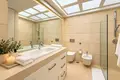 2 bedroom house 204 m² San Pedro Alcantara, Spain