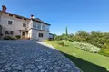 Villa de 4 dormitorios 600 m² Grad Porec, Croacia
