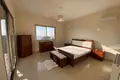 Mieszkanie 4 pokoi 300 m² Parekklisia, Cypr