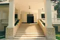 Mansion 6 bedrooms 1 000 m² Magdalenka, Poland