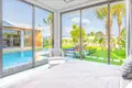 Wohnkomplex Complex of villas with swimming pools and gardens, Phuket, Thailand