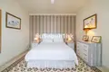 5 bedroom house 259 m² Dos Hermanas, Spain