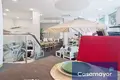Commercial property 715 m² in Alicante, Spain
