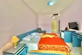 Casa 27 habitaciones 1 300 m² Budva, Montenegro