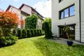House 12 rooms 304 m² Warsaw, Poland