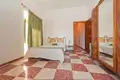 Haus 14 Schlafzimmer 1 085 m² Dos Hermanas, Spanien