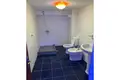 2 bedroom apartment 129 m² Tirana Municipality, Albania