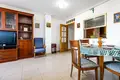 Mieszkanie 2 pokoi 75 m² Torrevieja, Hiszpania