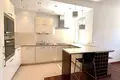 Mieszkanie 4 pokoi 92 m² Warszawa, Polska