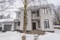 Haus 6 zimmer 275 m² Drozdava, Belarus