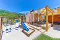 villa de 5 chambres 246 m² Kastel Stafilic, Croatie
