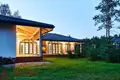 Cottage 251 m² Kalodziscanski sielski Saviet, Belarus