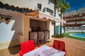 Propiedad comercial 8 903 m² en El Campello, Španjolska