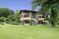 5-Schlafzimmer-Villa 500 m² Cerro, Italien