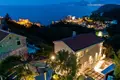 Haus 5 Schlafzimmer 550 m² Rijeka Rezevici, Montenegro