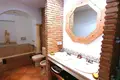 3 bedroom apartment 270 m² Artola, Spain