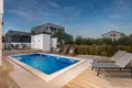 villa de 5 dormitorios 360 m² Pola, Croacia