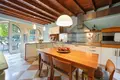 Вилла 8 спален 1 200 м² Paratico, Италия