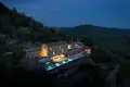4 bedroom house 350 m² Motovun, Croatia