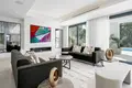 4-Schlafzimmer-Villa 538 m² Estepona, Spanien