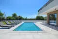 Villa de tres dormitorios 170 m² Pola, Croacia