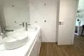 2 bedroom apartment 104 m² Dos Hermanas, Spain
