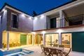 Casa 3 habitaciones 200 m² Grad Split, Croacia