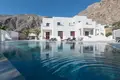Hotel  en Kamari, Grecia